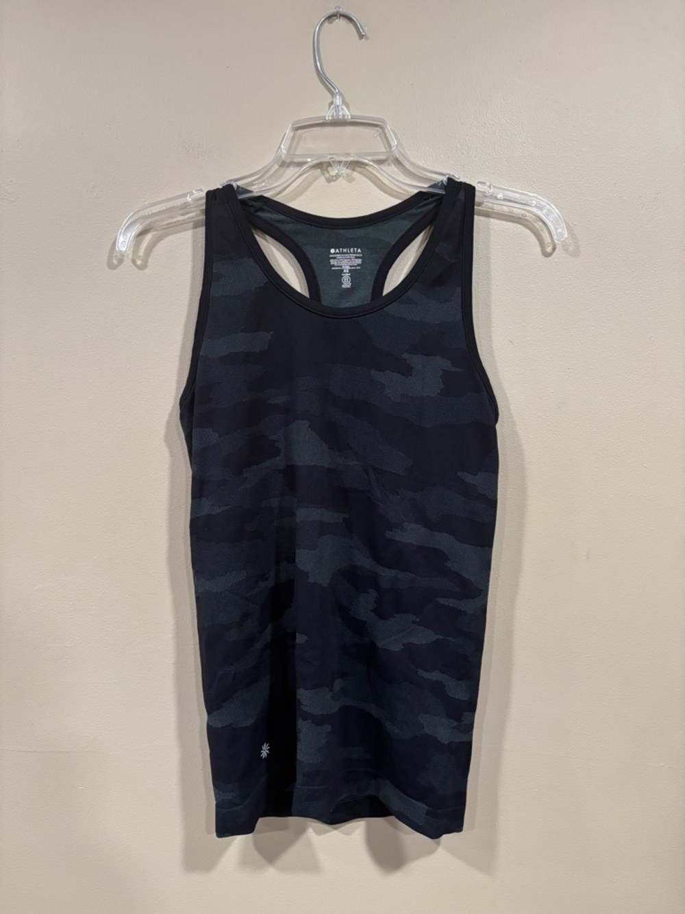 Athleta Speedlight Racerback Tank Top Black Camo Size XS